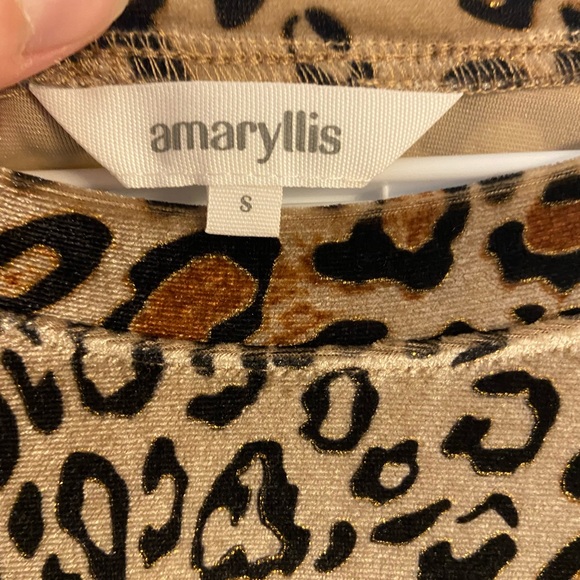 Amaryllis long sleeve - Picture 3 of 3